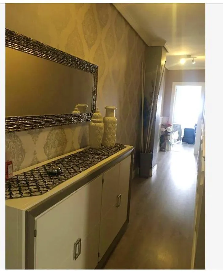 Almeria City View Apartment: Jacuzzi, Terrace & Beach Proximity Apartment